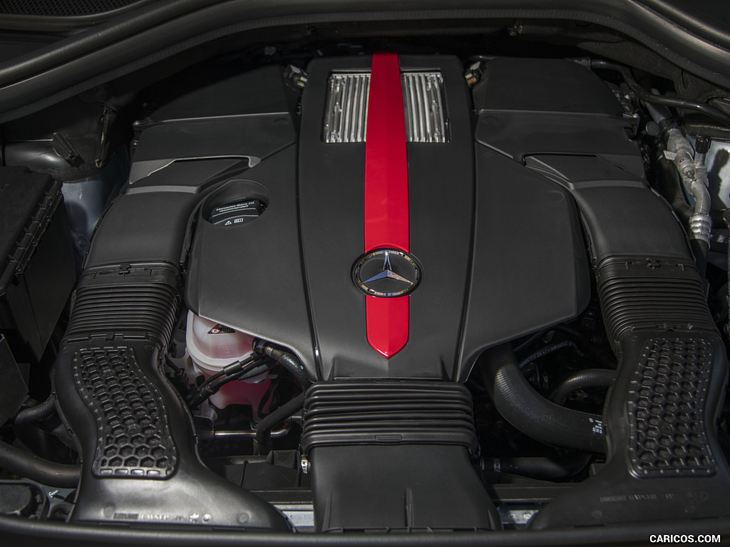 2017 Mercedes-AMG GLE 43 Coupe (US-Spec) - Engine