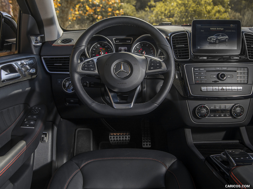 2017 Mercedes-AMG GLE 43 Coupe (US-Spec) - Interior, Cockpit