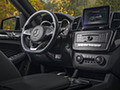 2017 Mercedes-AMG GLE43 (US-Spec) - Central Console