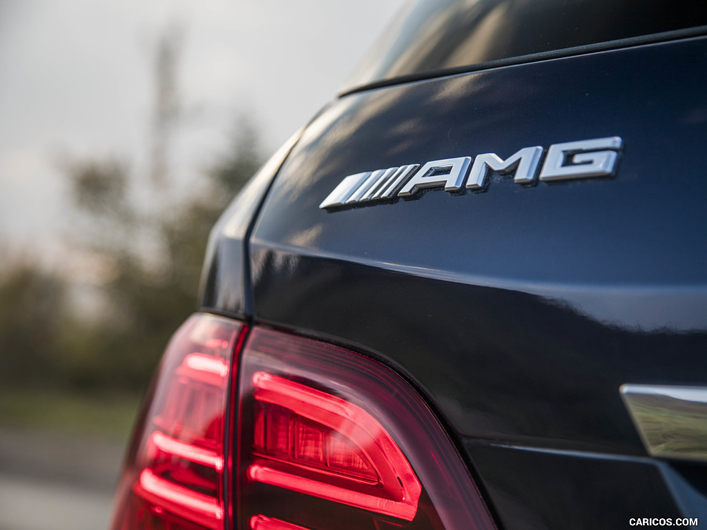 2017 Mercedes-AMG GLE43 (US-Spec) - Badge