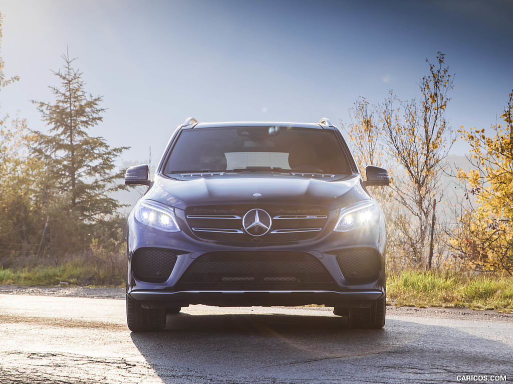 2017 Mercedes-AMG GLE43 (US-Spec) - Front