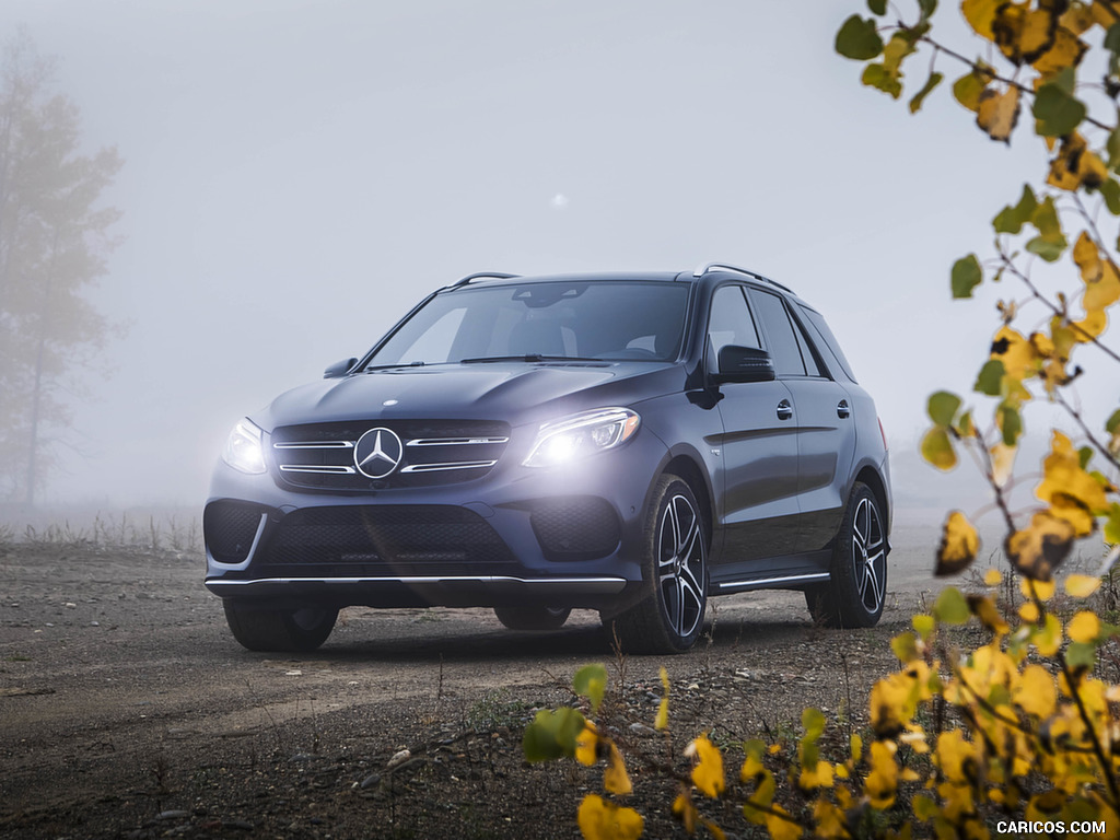 2017 Mercedes-AMG GLE43 (US-Spec) - Front