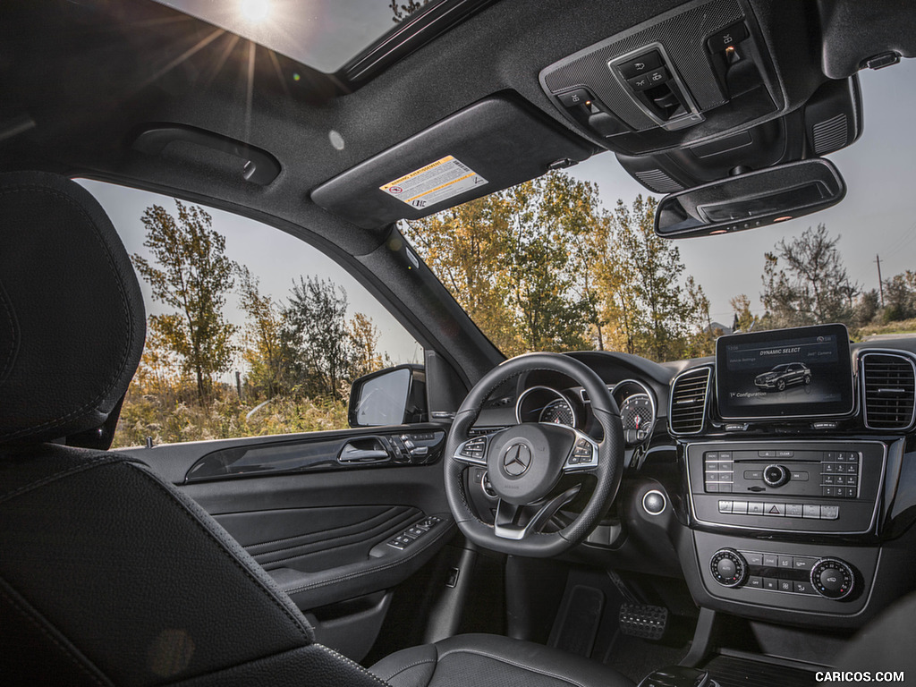 2017 Mercedes-AMG GLE43 (US-Spec) - Interior