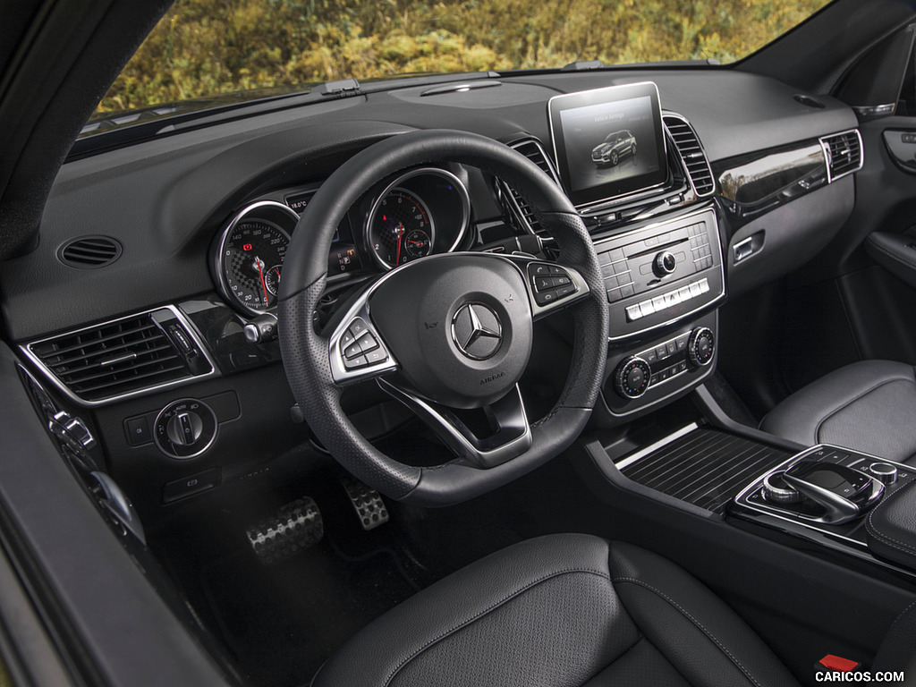 2017 Mercedes-AMG GLE43 (US-Spec) - Interior