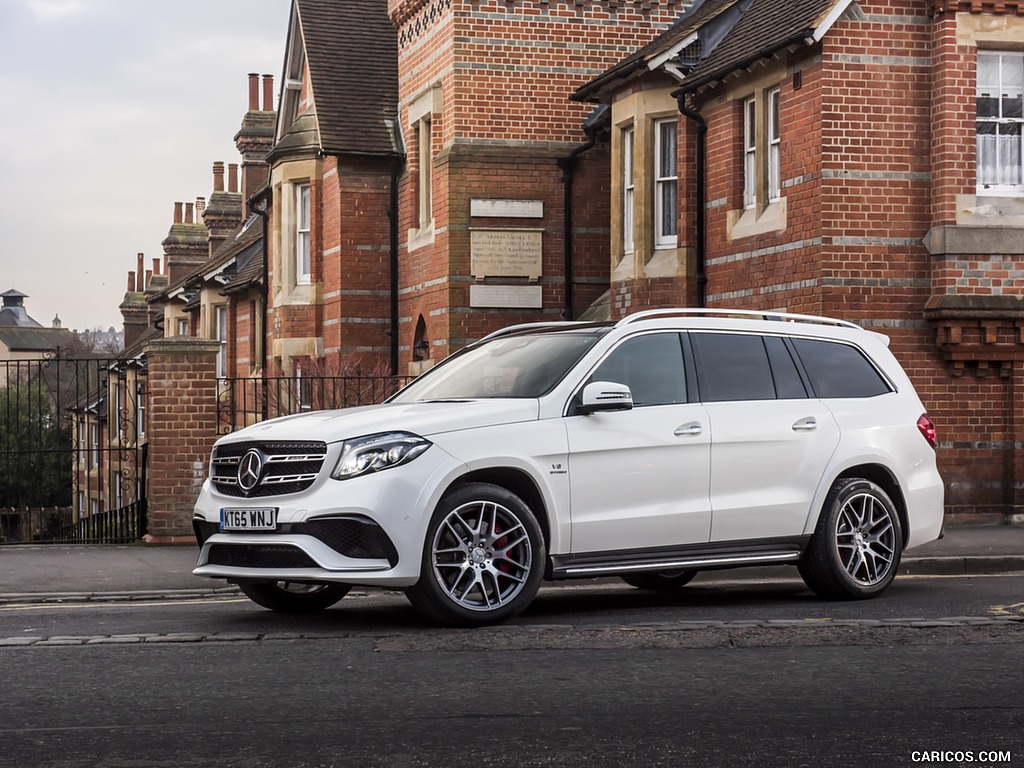 2017 Mercedes-AMG GLS 63 (UK-Spec) - Front