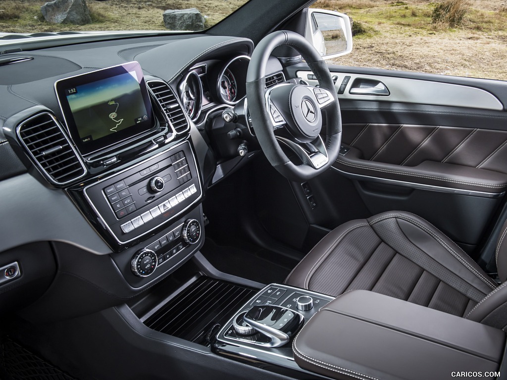 2017 Mercedes-AMG GLS 63 (UK-Spec) - Interior