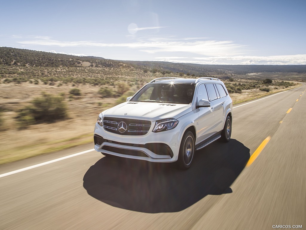 2017 Mercedes-AMG GLS 63 (US-Spec) - Front