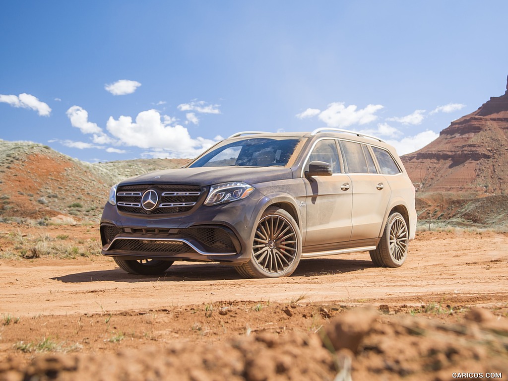 2017 Mercedes-AMG GLS 63 (US-Spec) - Front