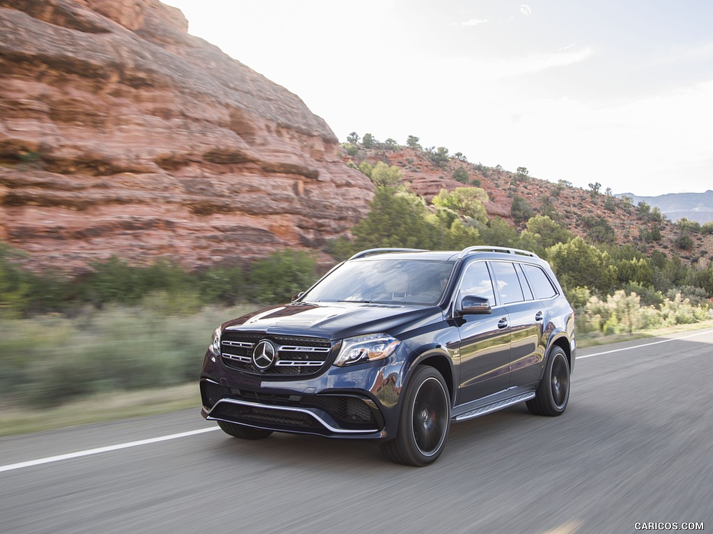 2017 Mercedes-AMG GLS 63 (US-Spec) - Front