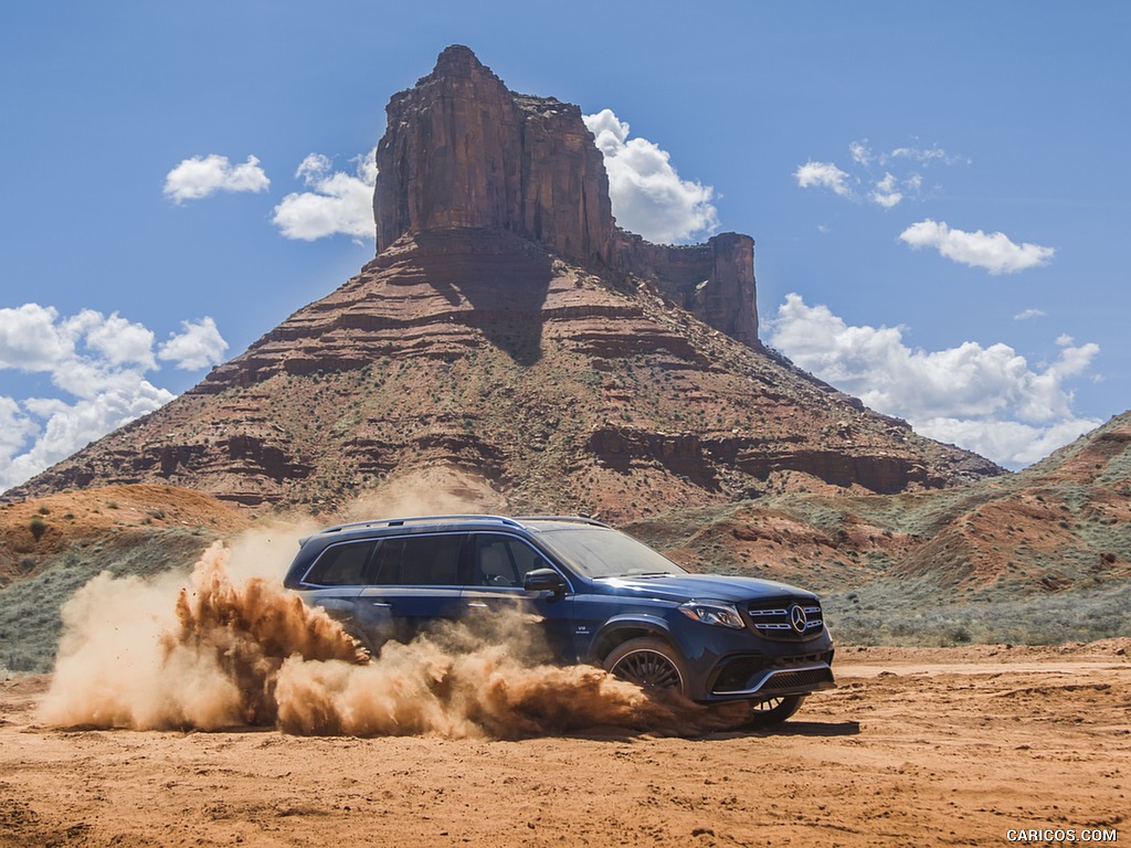 2017 Mercedes-AMG GLS 63 (US-Spec) - Off-Road