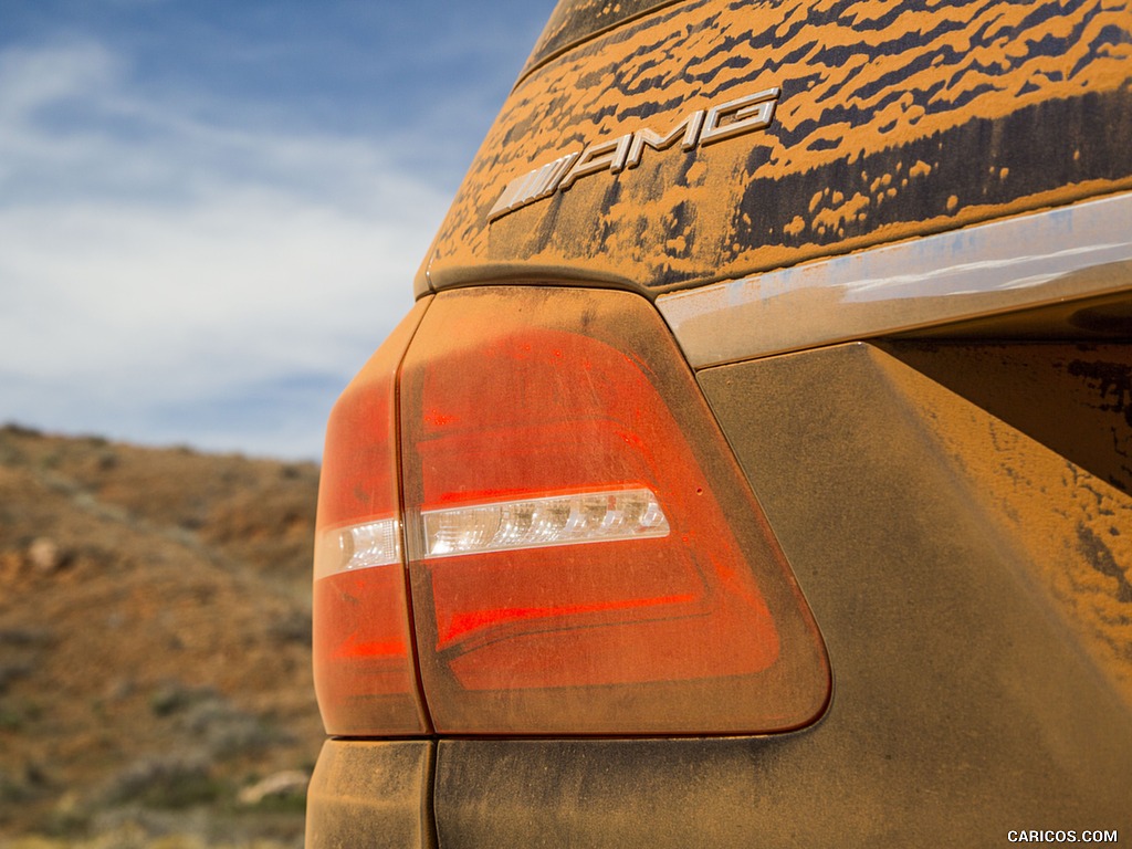 2017 Mercedes-AMG GLS 63 (US-Spec) - Tail Light