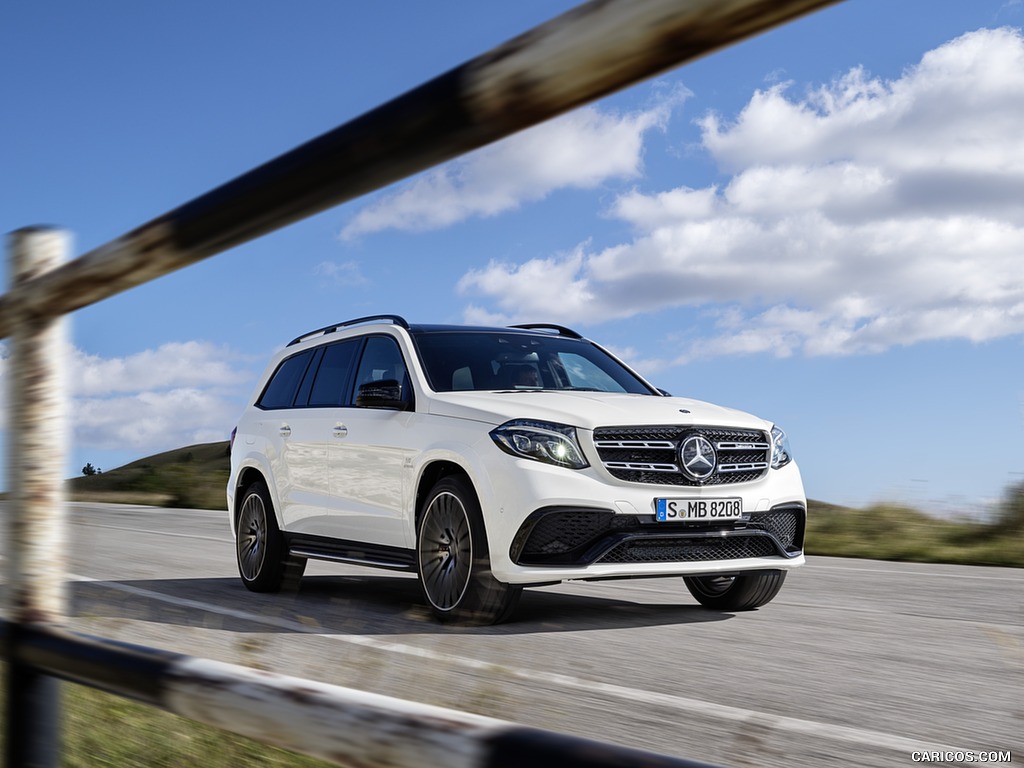 2017 Mercedes-AMG GLS 63 4MATIC (Color: Designo Diamond White Bright) - Front