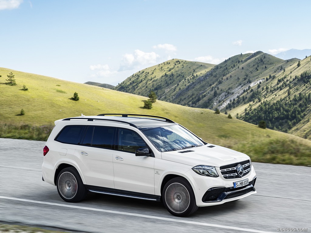 2017 Mercedes-AMG GLS 63 4MATIC (Color: Designo Diamond White Bright) - Front