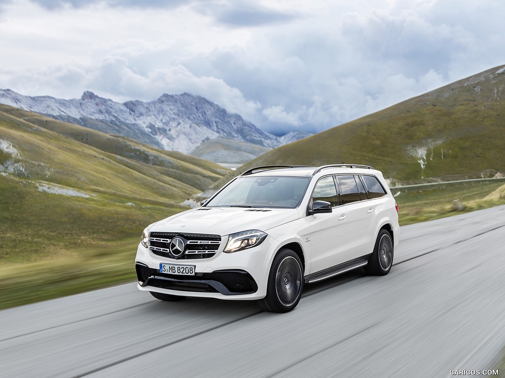 2017 Mercedes-AMG GLS 63 4MATIC (Color: Designo Diamond White Bright) - Front