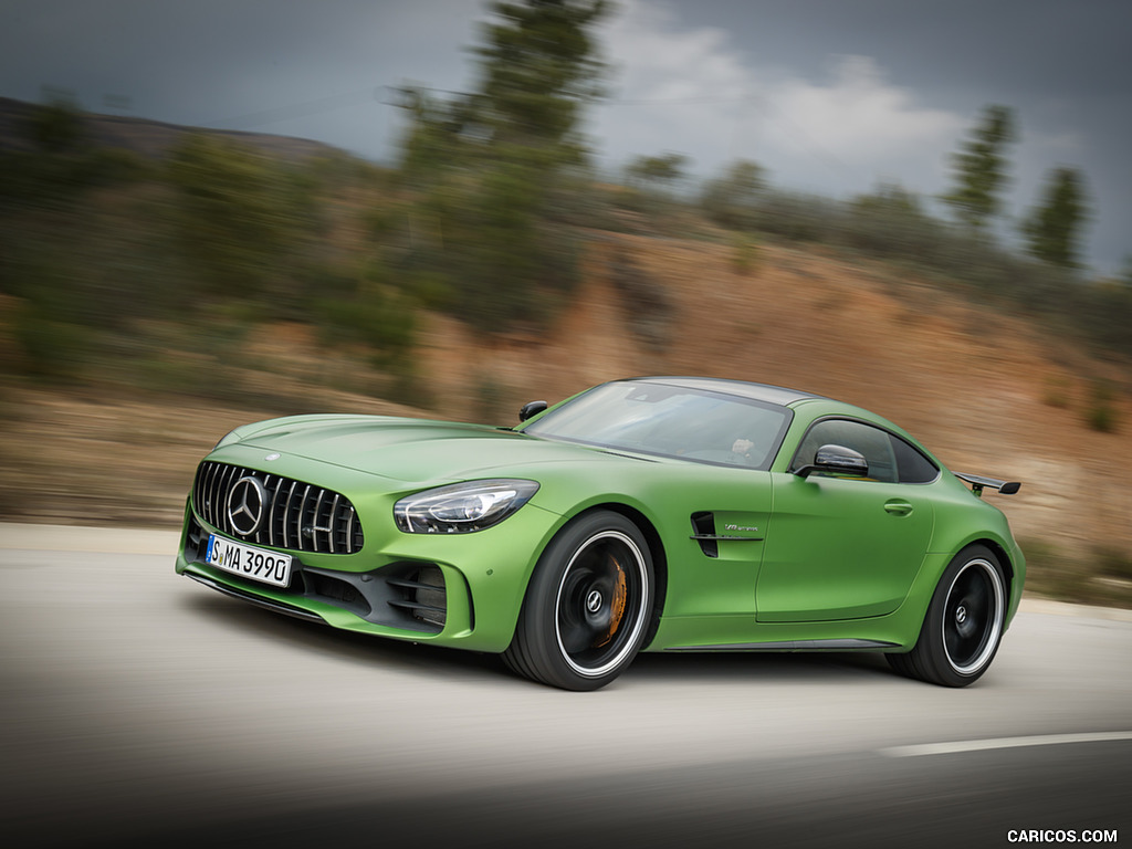 2017 Mercedes-AMG GT R - Front Three-Quarter