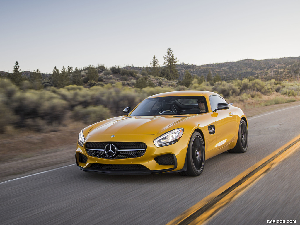 2017 Mercedes-AMG GT S (US-Spec) - Front Three-Quarter