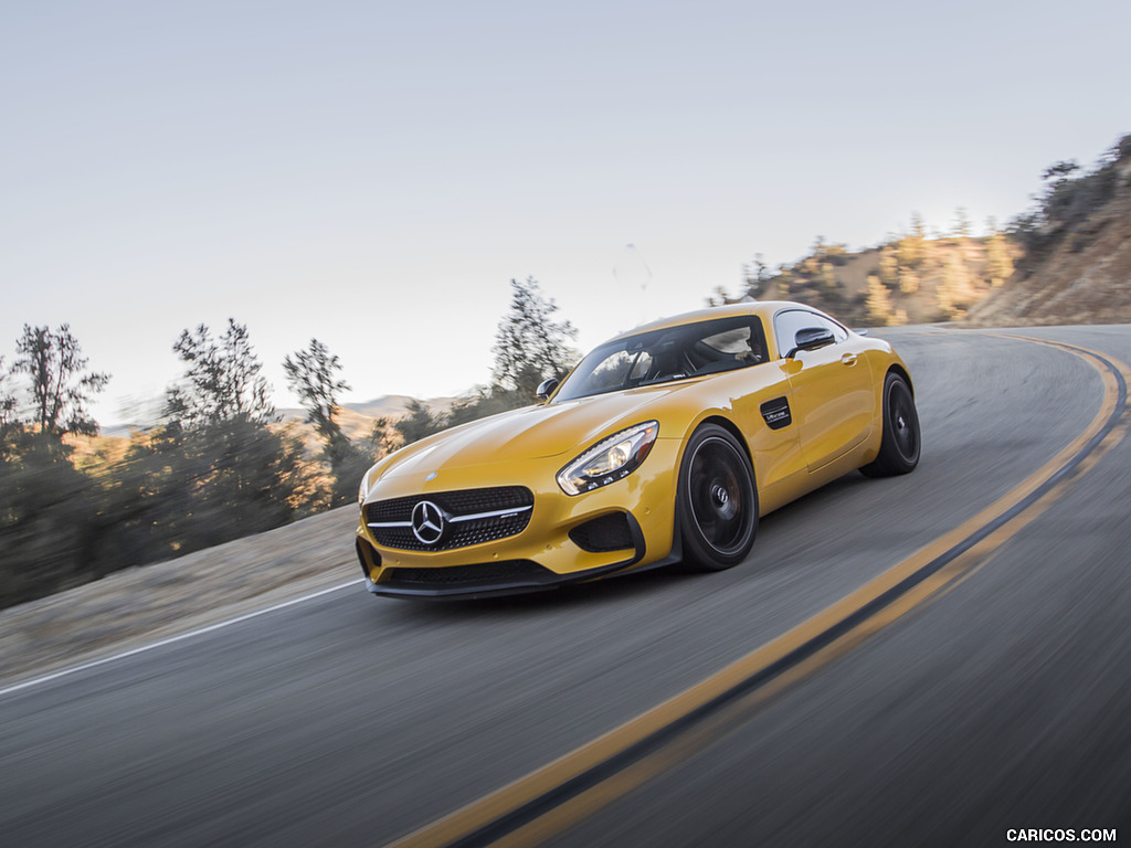 2017 Mercedes-AMG GT S (US-Spec) - Front Three-Quarter