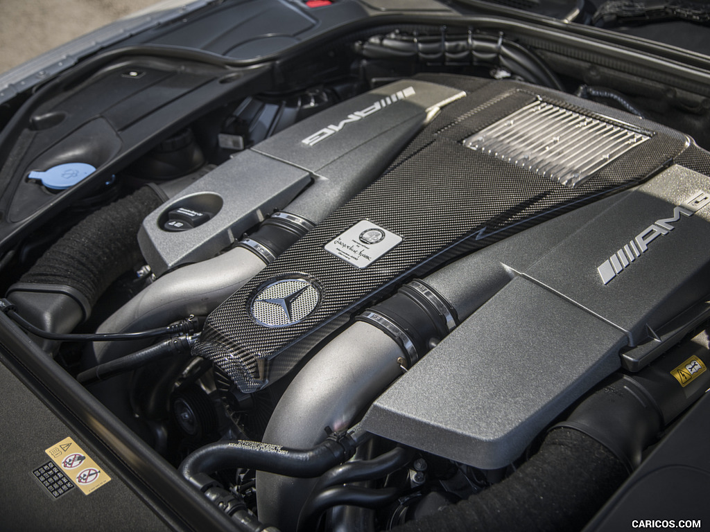 2017 Mercedes-AMG S63 Cabriolet (US-Spec) - Engine