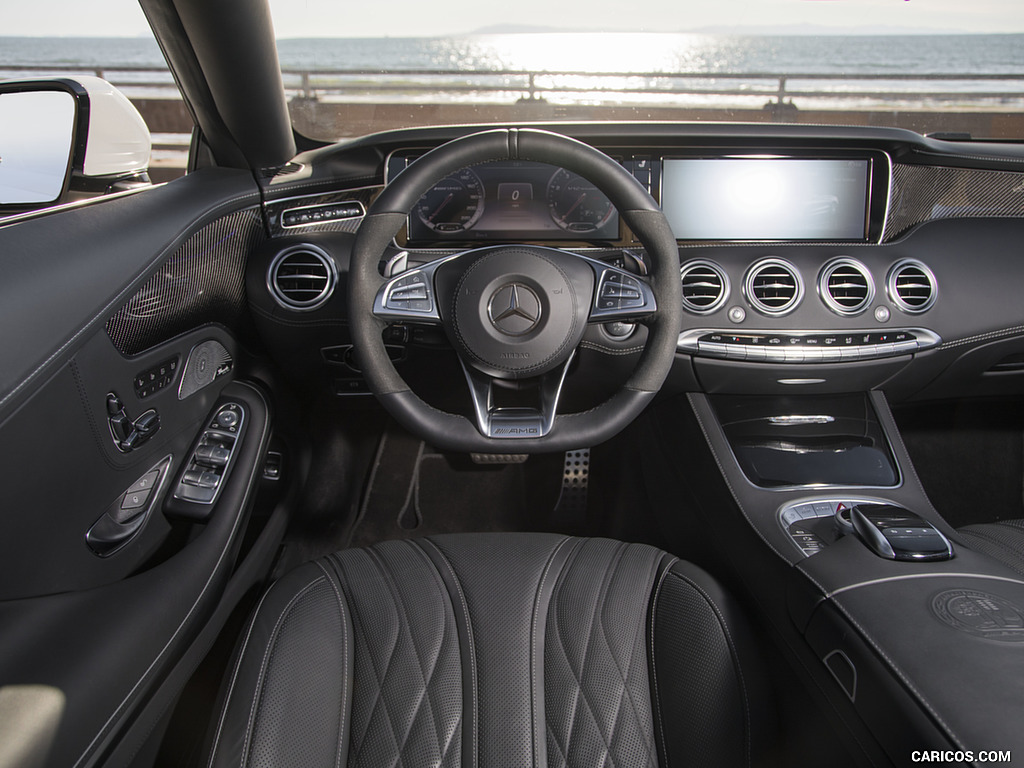 2017 Mercedes-AMG S65 Cabrio (US-Spec) - Interior, Cockpit