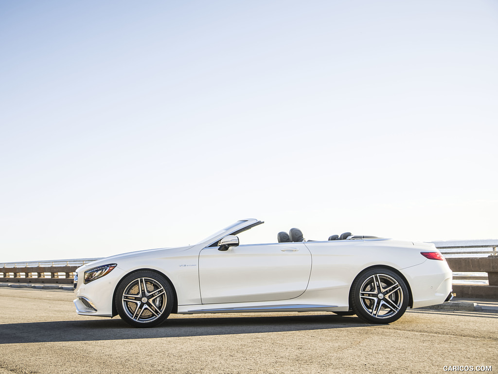 2017 Mercedes-AMG S65 Cabrio (US-Spec) - Side