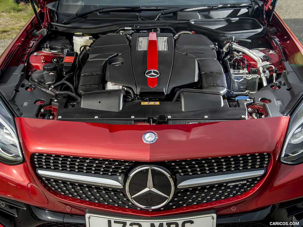 2017 Mercedes-AMG SLC 43 (UK-Spec) - Engine