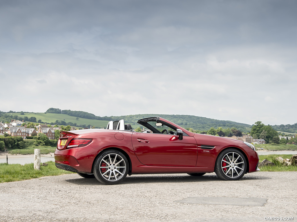 2017 Mercedes-AMG SLC 43 (UK-Spec) - Side