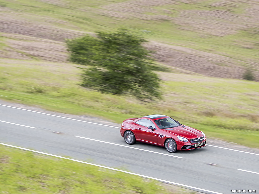 2017 Mercedes-AMG SLC 43 (UK-Spec) - Top