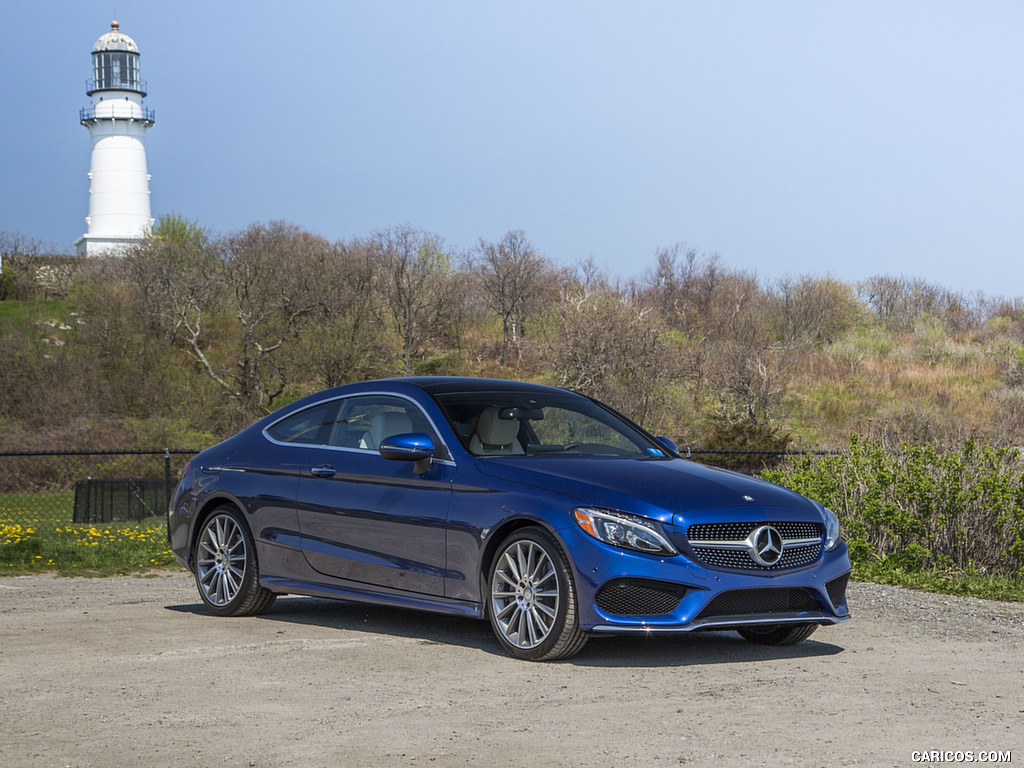 2017 Mercedes-Benz C-Class C300 Coupe 4MATIC (US-Spec) - Front Three-Quarter