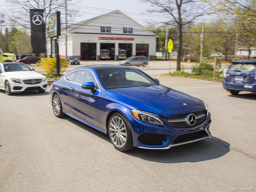 2017 Mercedes-Benz C-Class C300 Coupe 4MATIC (US-Spec) - Front Three-Quarter