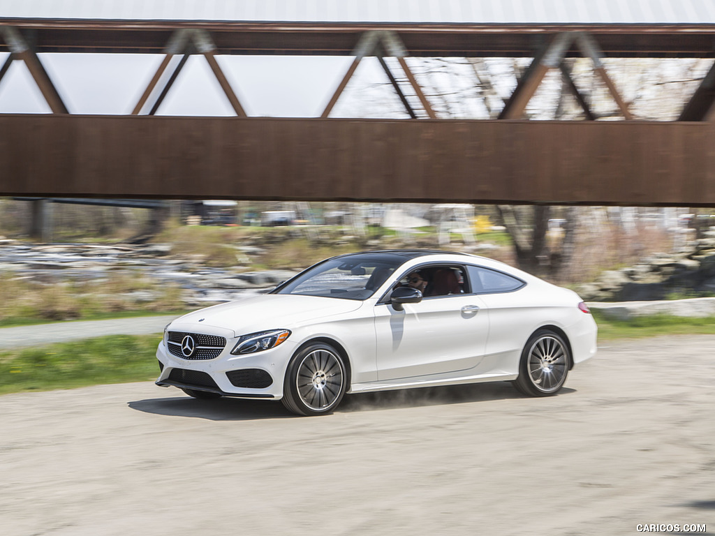 2017 Mercedes-Benz C-Class C300 Coupe 4MATIC (US-Spec) - Front Three-Quarter