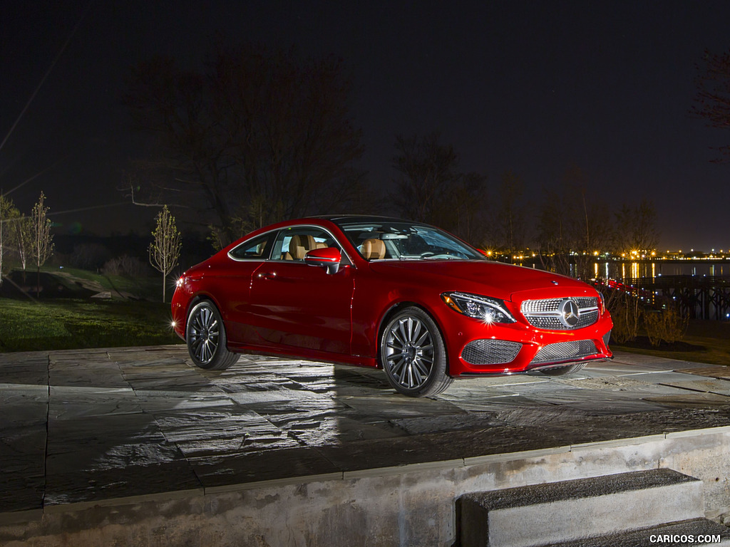 2017 Mercedes-Benz C-Class C300 Coupe 4MATIC (US-Spec) - Front Three-Quarter