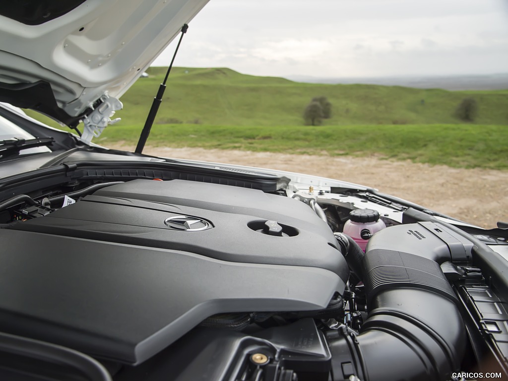 2017 Mercedes-Benz C-Class Coupe (UK-Spec) - Engine