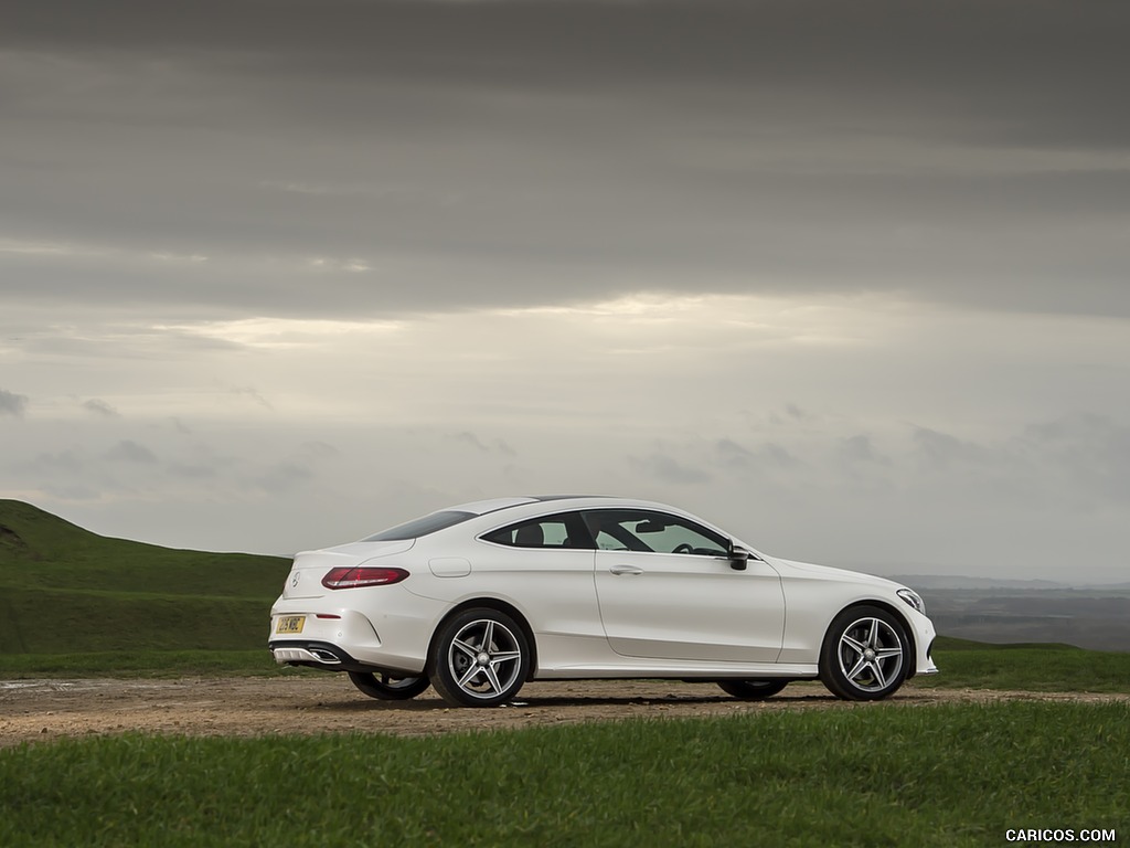 2017 Mercedes-Benz C-Class Coupe (UK-Spec) - Side