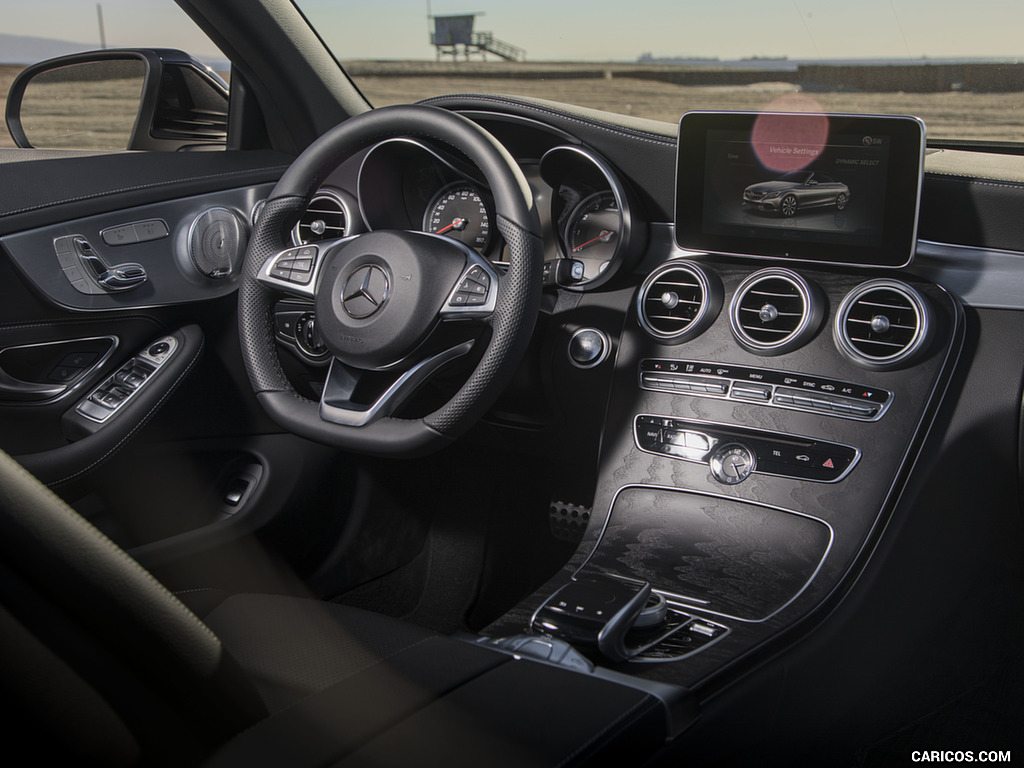 2017 Mercedes-Benz C300 Cabrio (US-Spec) - Interior