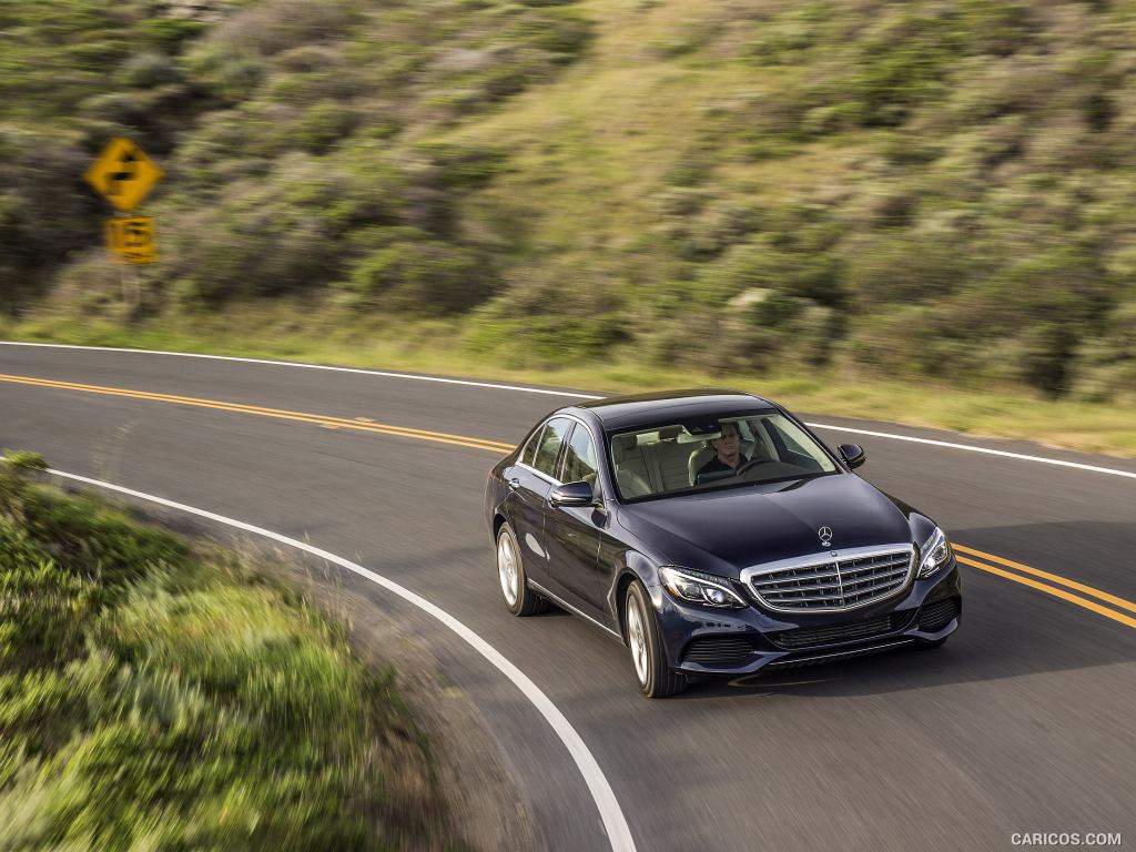 2017 Mercedes-Benz C350e C-Class Plug-in-Hybrid (US-Spec) - Front