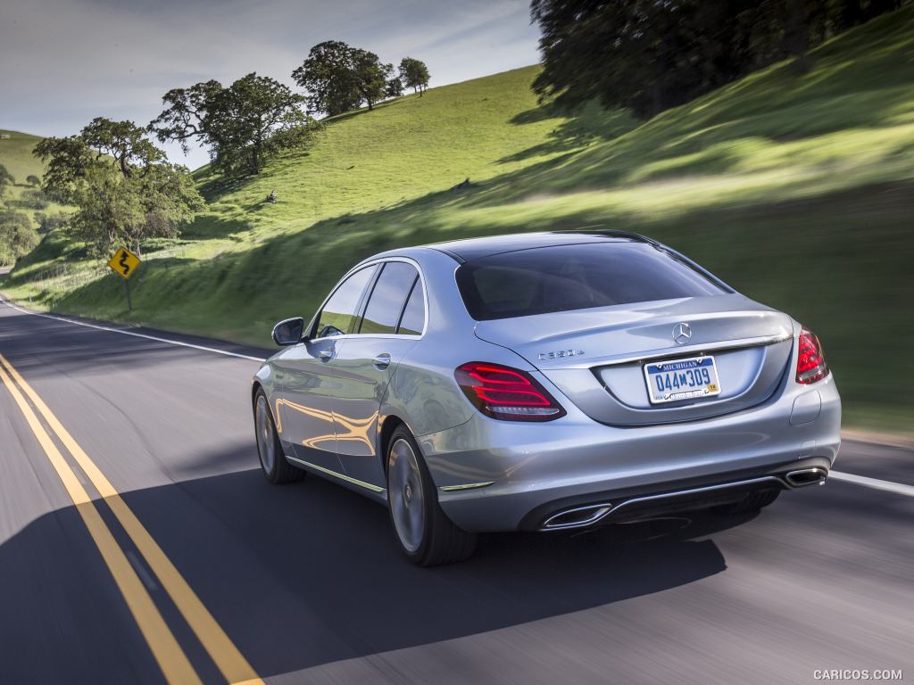 2017 Mercedes-Benz C350e C-Class Plug-in-Hybrid (US-Spec) - Rear