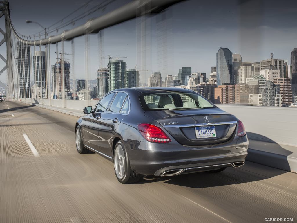 2017 Mercedes-Benz C350e C-Class Plug-in-Hybrid (US-Spec) - Rear