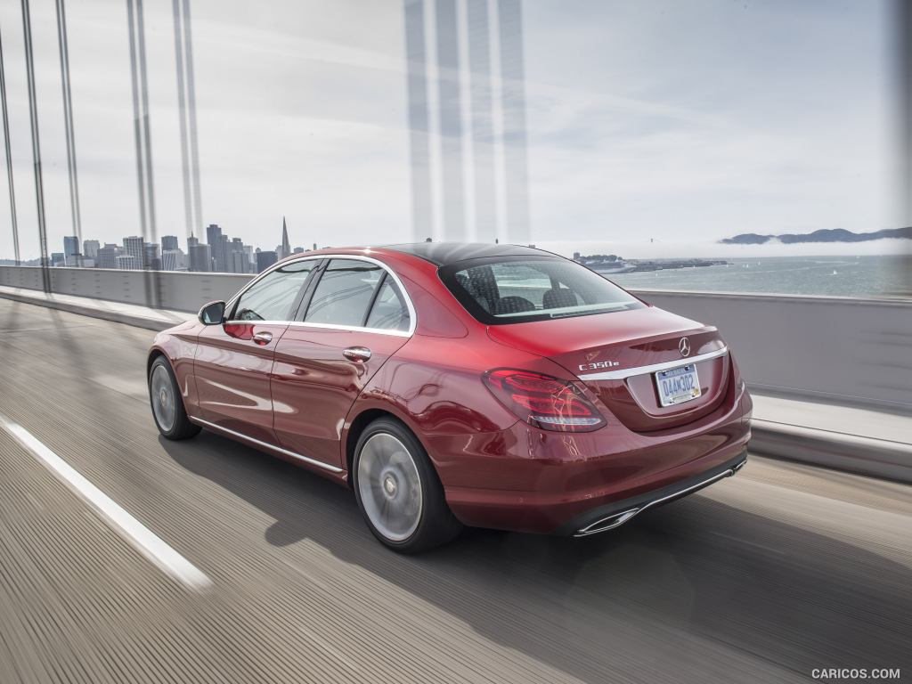 2017 Mercedes-Benz C350e C-Class Plug-in-Hybrid (US-Spec) - Rear