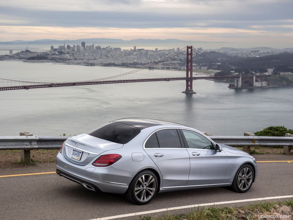 2017 Mercedes-Benz C350e C-Class Plug-in-Hybrid (US-Spec) - Side