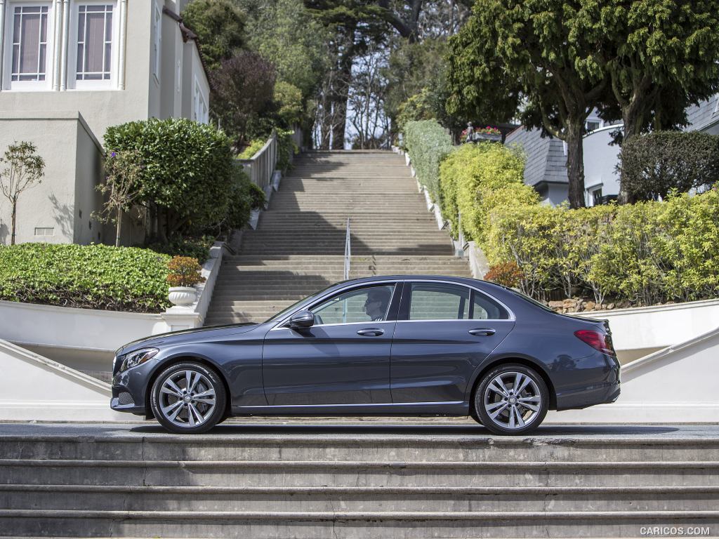 2017 Mercedes-Benz C350e C-Class Plug-in-Hybrid (US-Spec) - Side