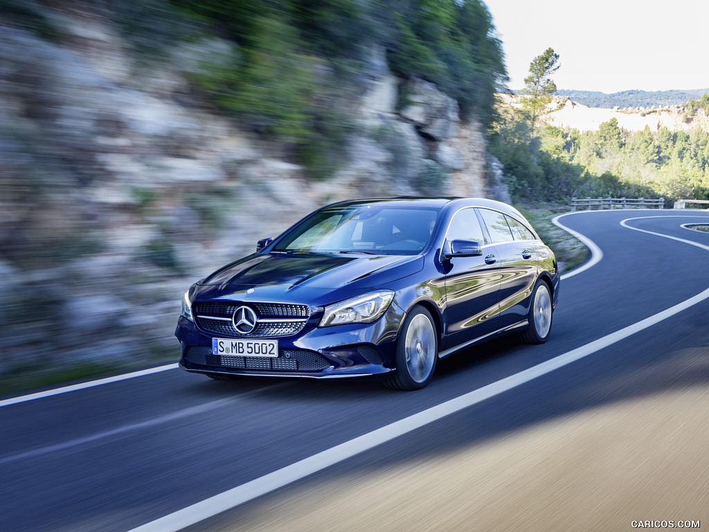 2017 Mercedes-Benz CLA 250 4MATIC Shooting Brake (Chassis: X117, Color: Canvasite blue) - Front