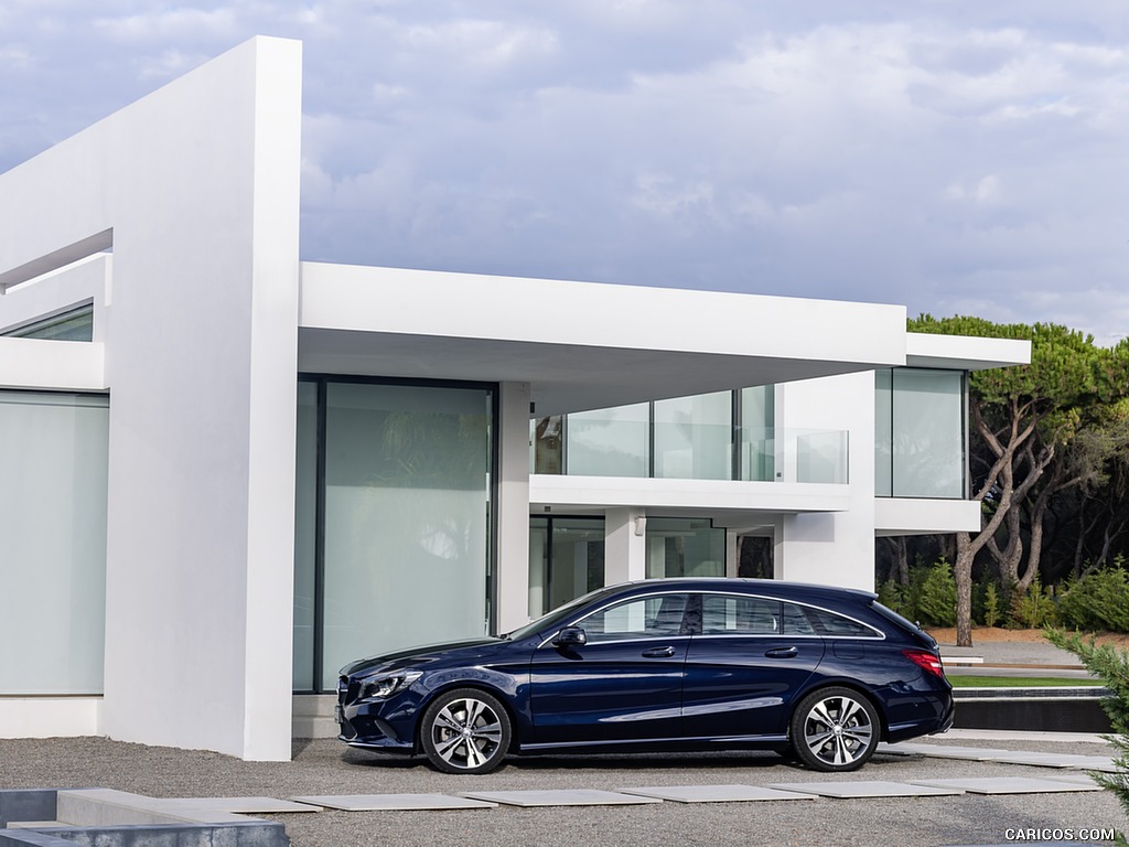 2017 Mercedes-Benz CLA 250 4MATIC Shooting Brake (Chassis: X117, Color: Canvasite blue) - Side