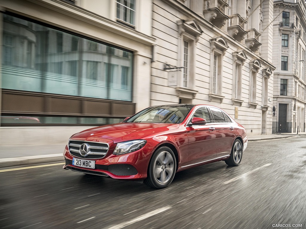 2017 Mercedes-Benz E-Class (UK-Spec) - Front