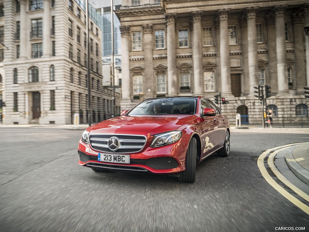 2017 Mercedes-Benz E-Class (UK-Spec) - Front