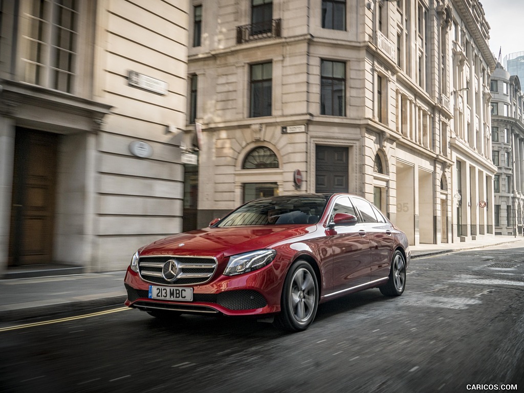 2017 Mercedes-Benz E-Class (UK-Spec) - Front