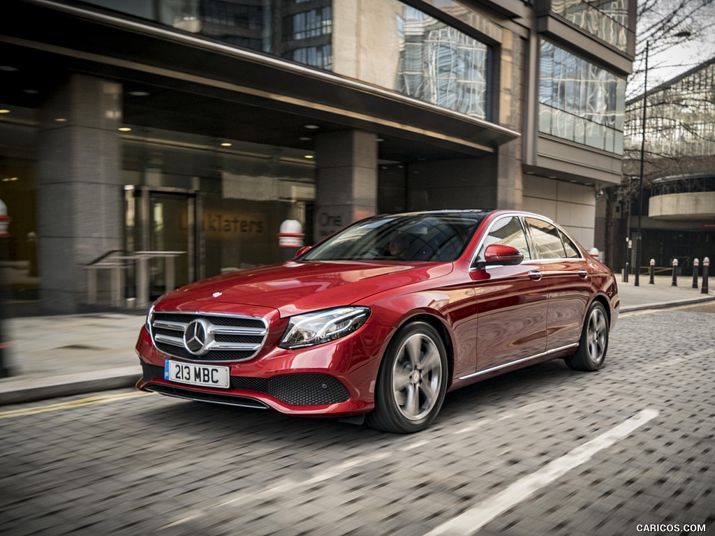 2017 Mercedes-Benz E-Class (UK-Spec) - Front