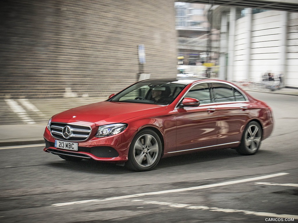 2017 Mercedes-Benz E-Class (UK-Spec) - Front