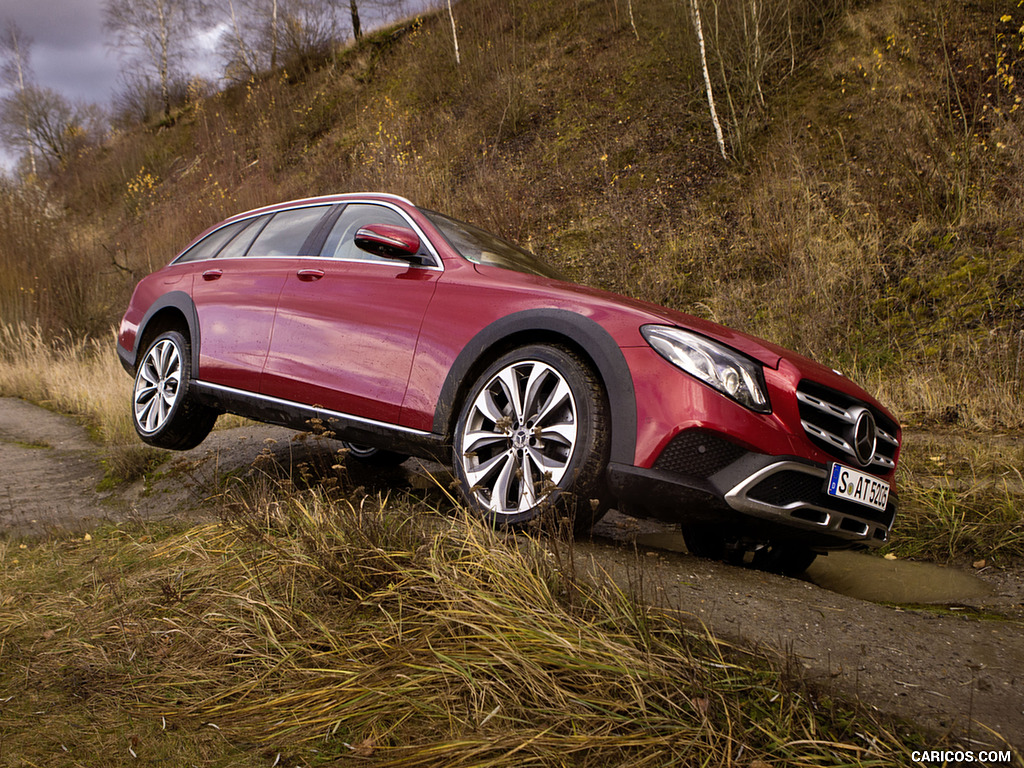 2017 Mercedes-Benz E-Class All-Terrain (Color: Designo Hyacinth Red Metallic) - Off-Road