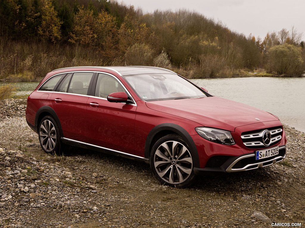 2017 Mercedes-Benz E-Class All-Terrain (Color: Designo Hyacinth Red Metallic) - Off-Road