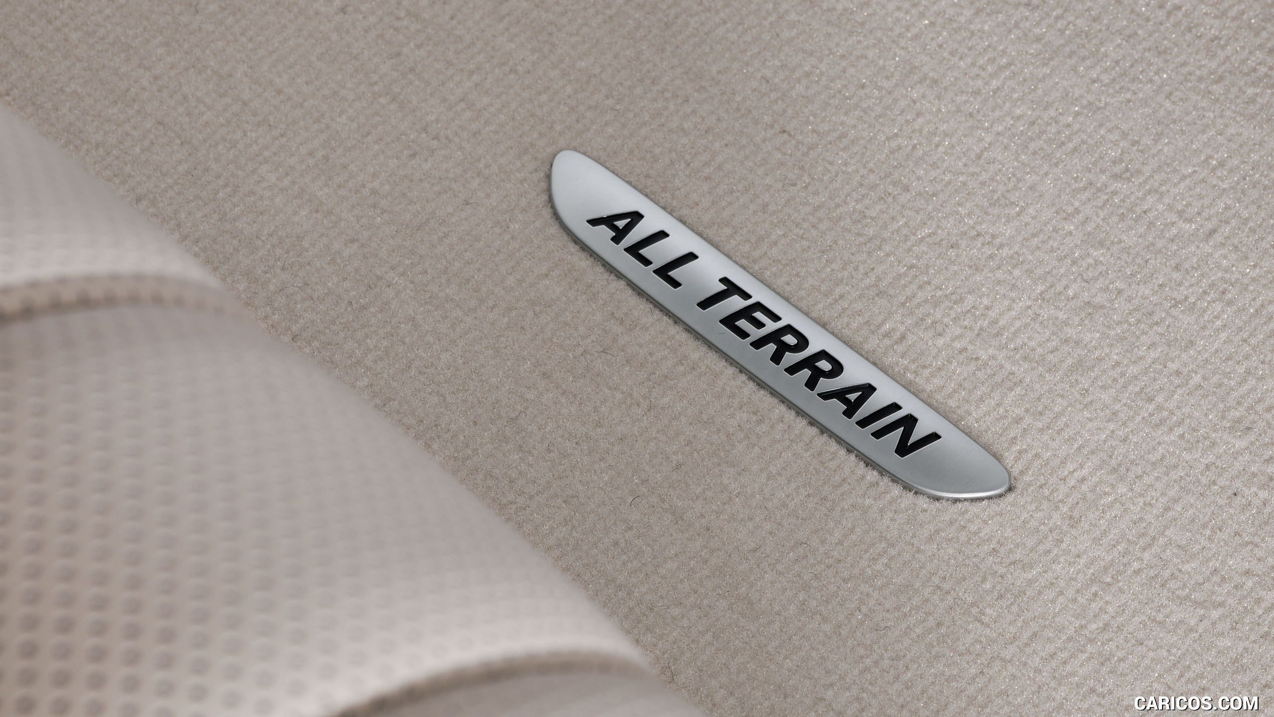 2017 Mercedes-Benz E-Class All-Terrain - Interior, Detail, #35 of 49